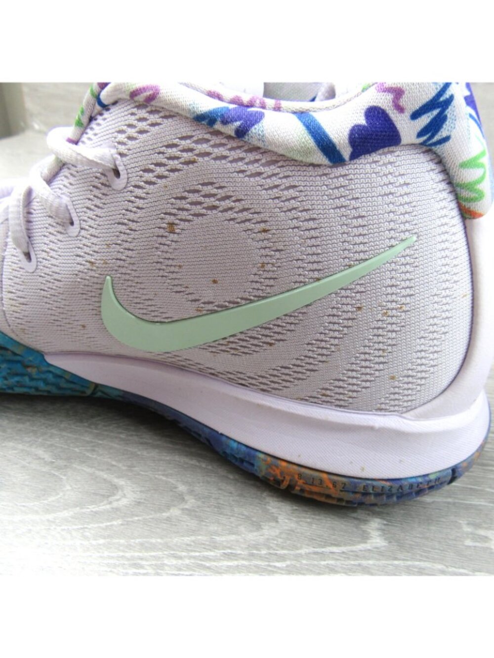 Nike Kyrie 4 Decades Pack 90’s Mens MISMATCH Size 9.5 - 10 * READ * 943806-902 - Picture 12 of 16